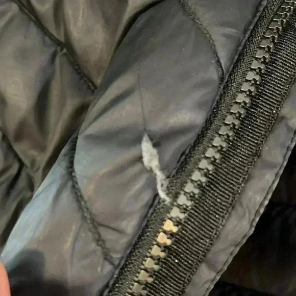 [XL] Sunice Franz 3M  Thermal Featherless Insulated Stretch Jacket Black/Red - Picture 12 of 13